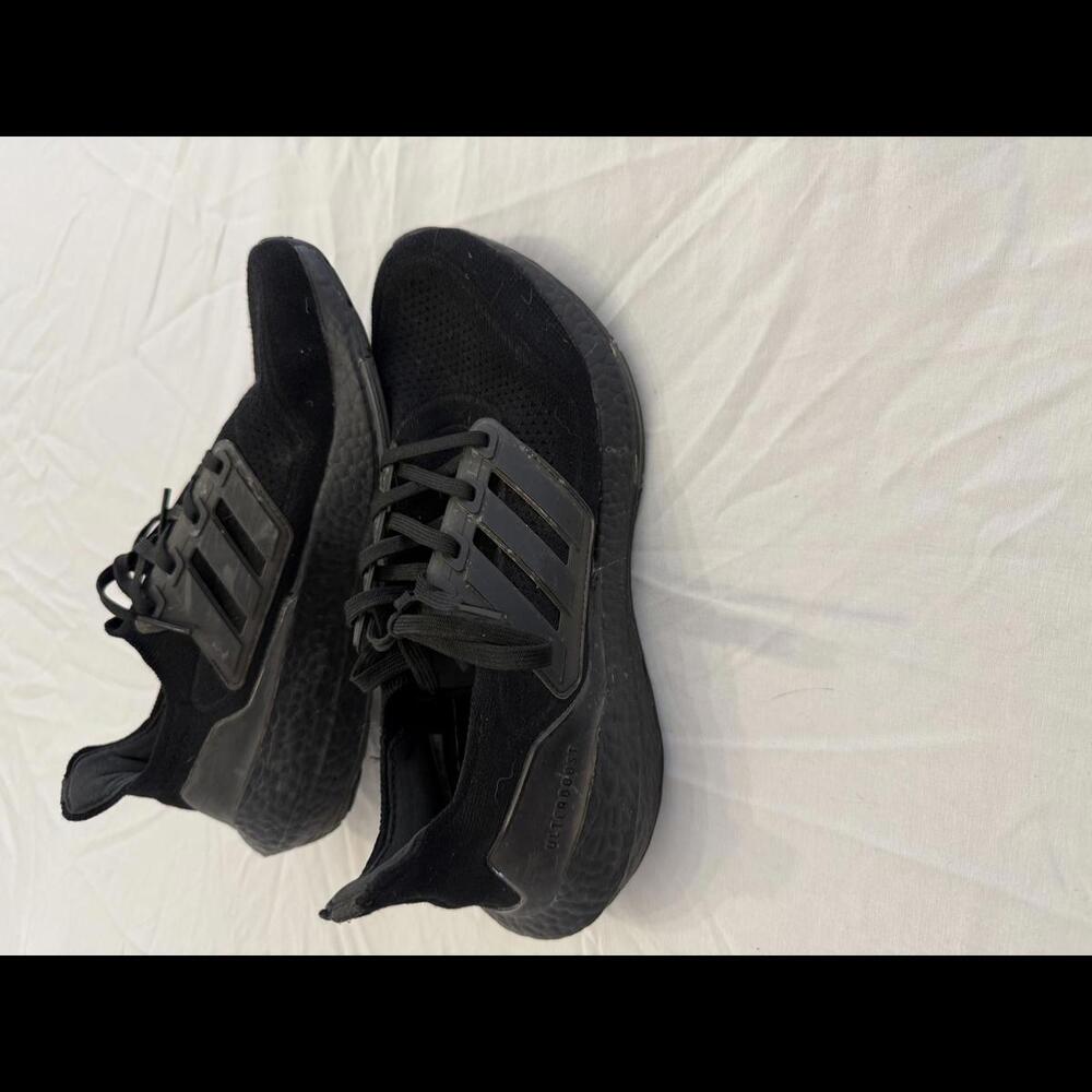 Adidas UltraBoost Black Running Shoes - 9.5